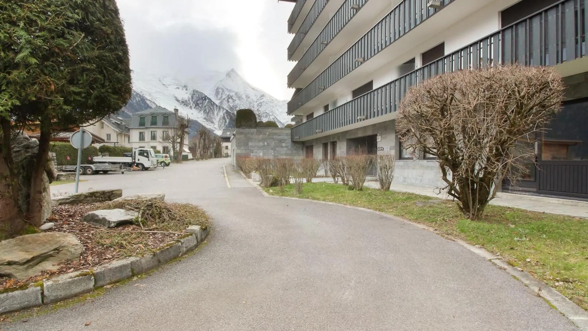 Makalu - View Mont-Blanc - Chamonix Center -8 Pers Apartment France